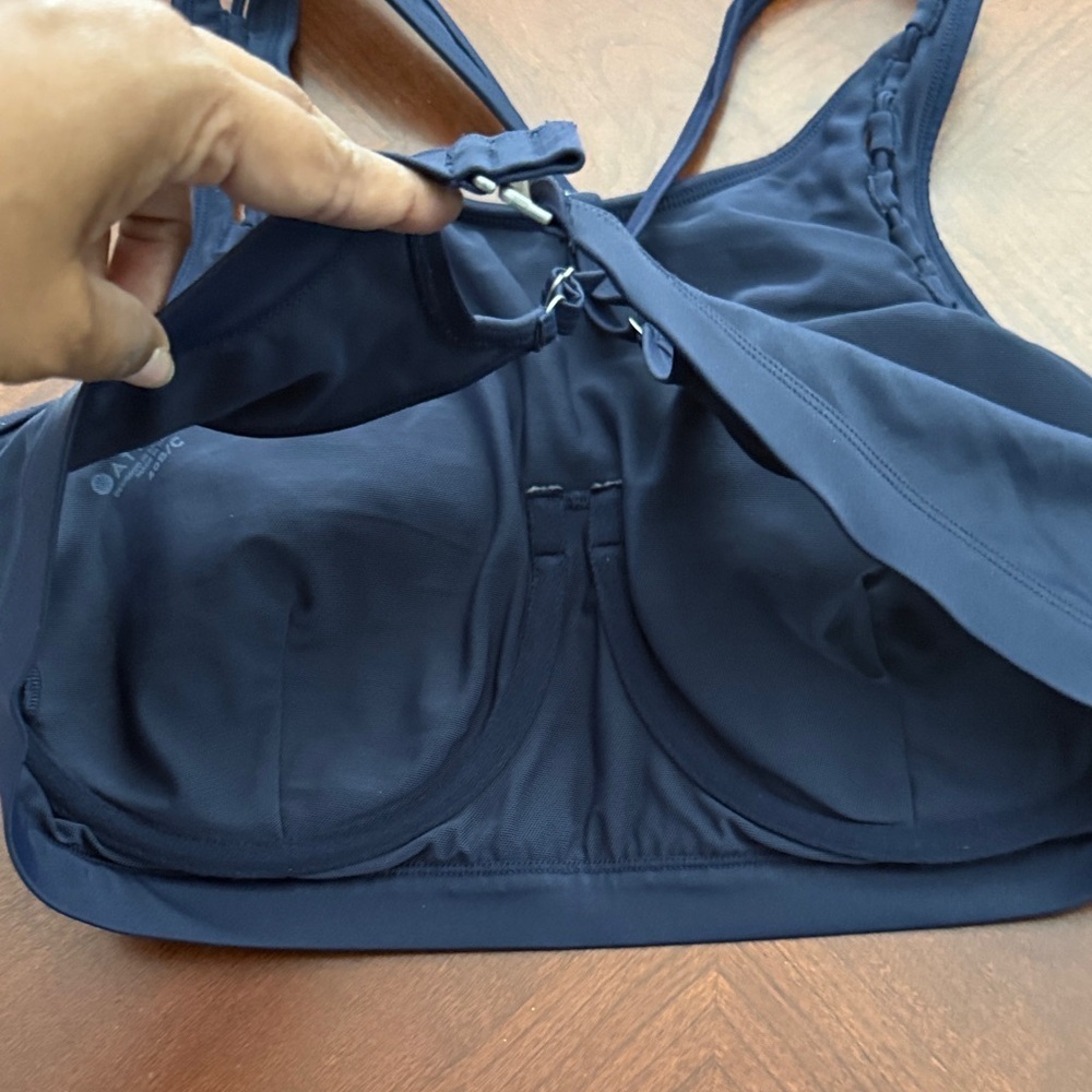 Athleta Midnight Blue bikini top / Sports Bra 40 B / C - Picture 4 of 7